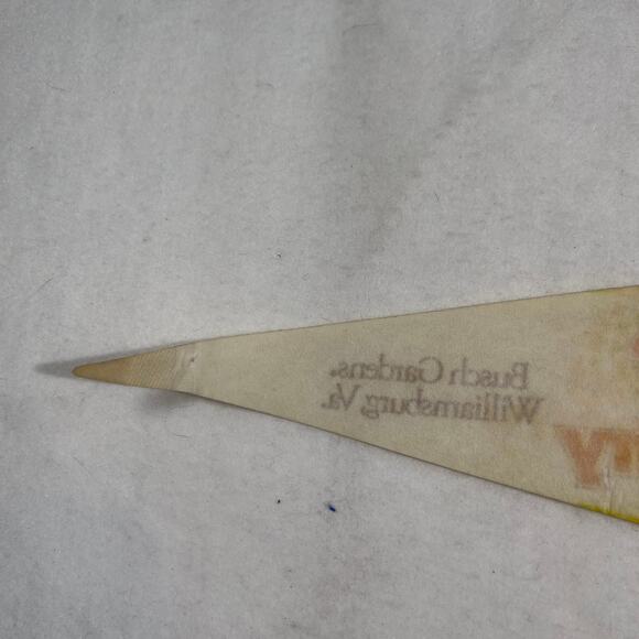 Busch Gardens VINTAGE Felt Pennant Large 30" x 11.5" Williamsburg Clydesdales - Picture 9 of 9